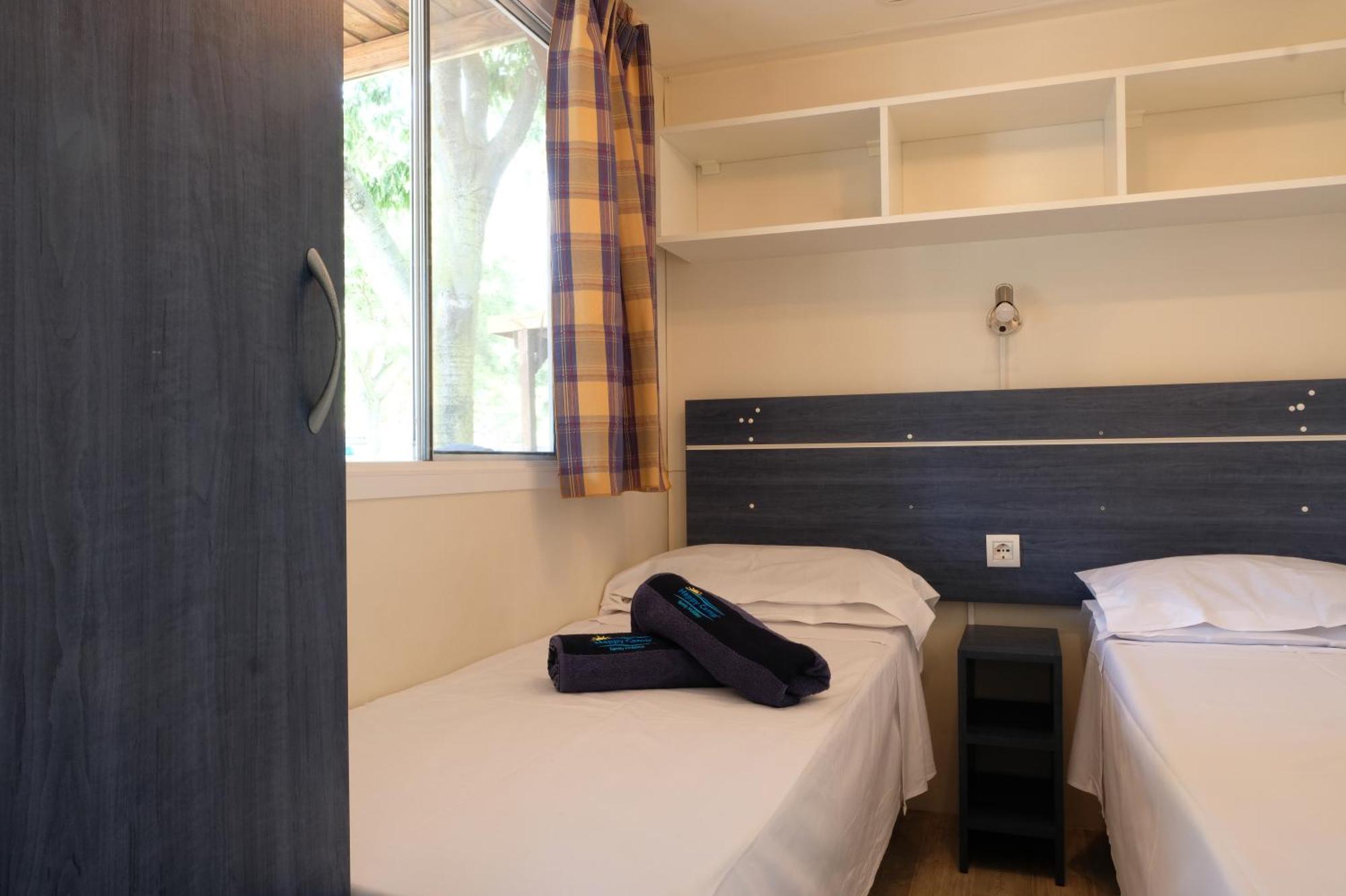 Happy Camp Mobile Homes In Camping Village Rosapineta Rosolina Mare Buitenkant foto